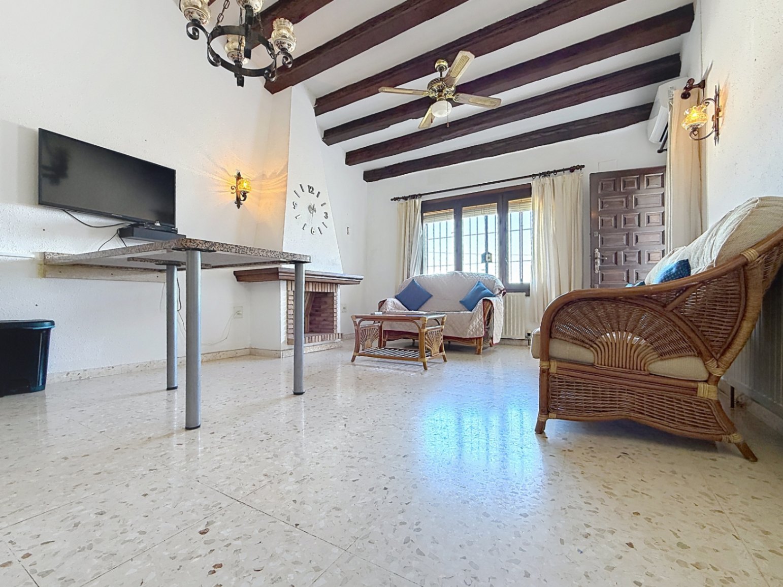 Bungalow en venta de 3 habitaciones en Teulada, Alicante