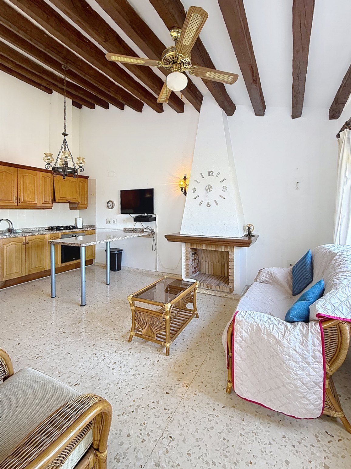 Bungalow en venta de 3 habitaciones en Teulada, Alicante