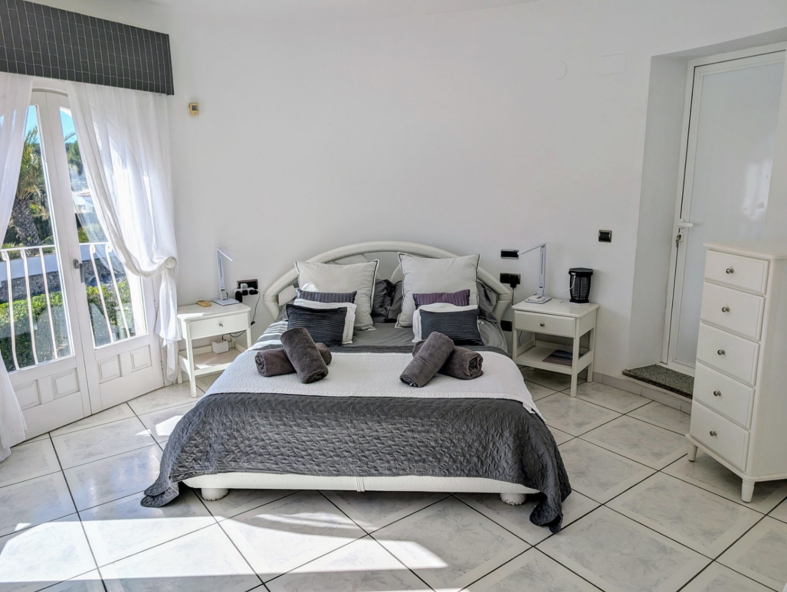 Preciosa villa con piscina en venta en Moraira