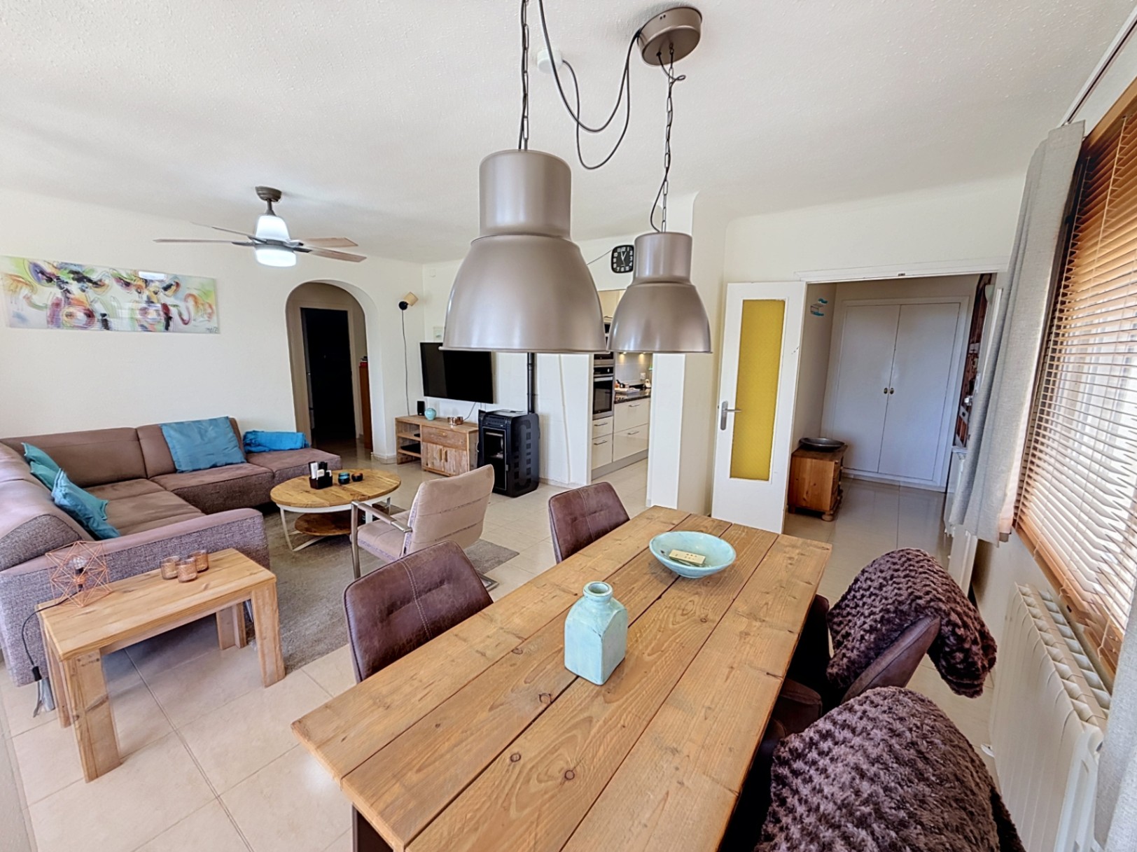 Villa de 4 dormitorios reformada con piscina privada y cocina exterior, Moraira