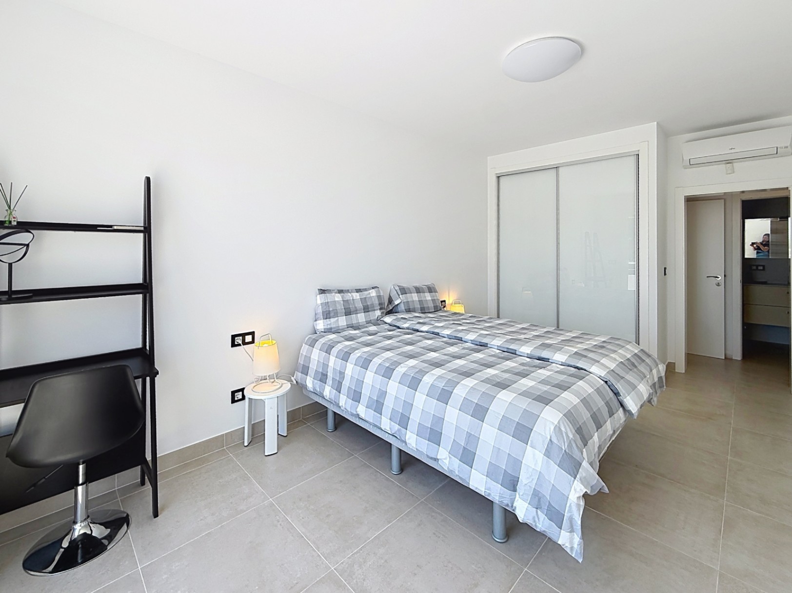 Preciosa villa de 3 habitaciones con vistas al mar y piscina climatizada, Moraira